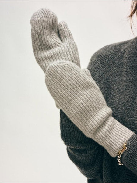 Cashmere Ribbed Mitten in Grey Heather