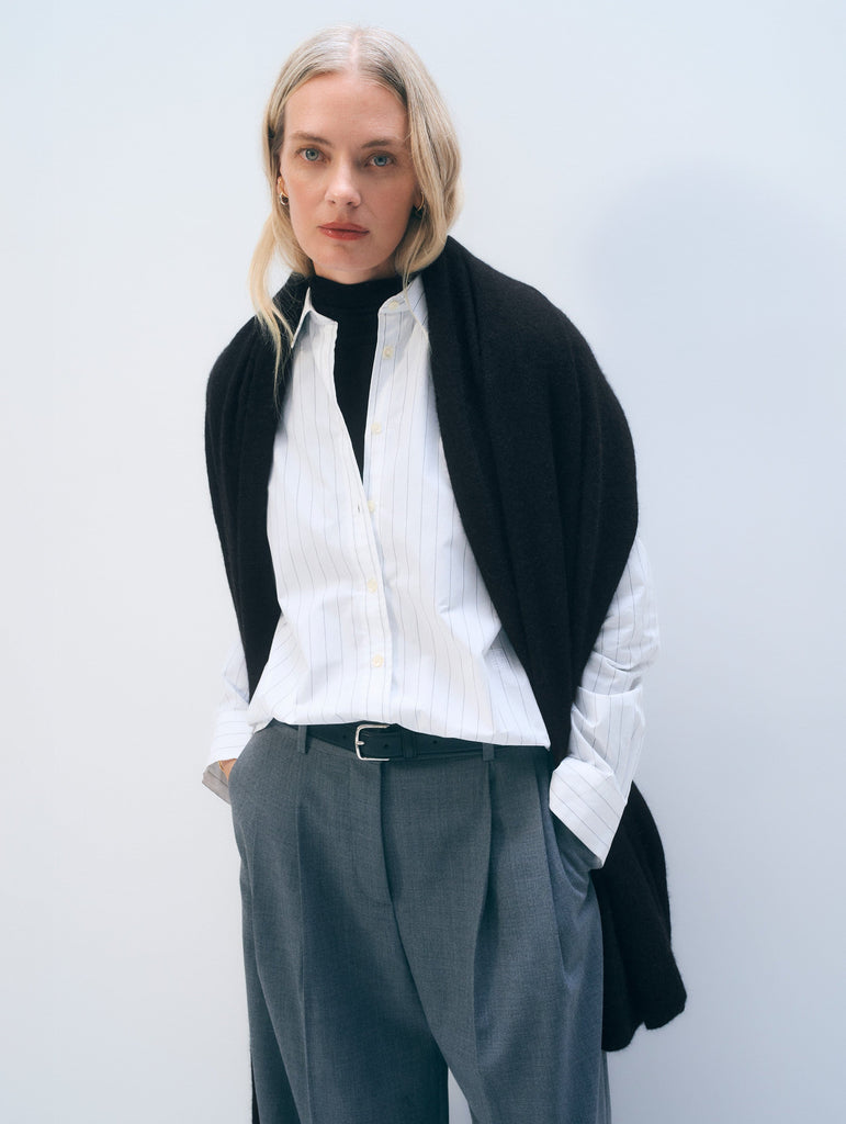 Cashmere Travel Wrap in Black