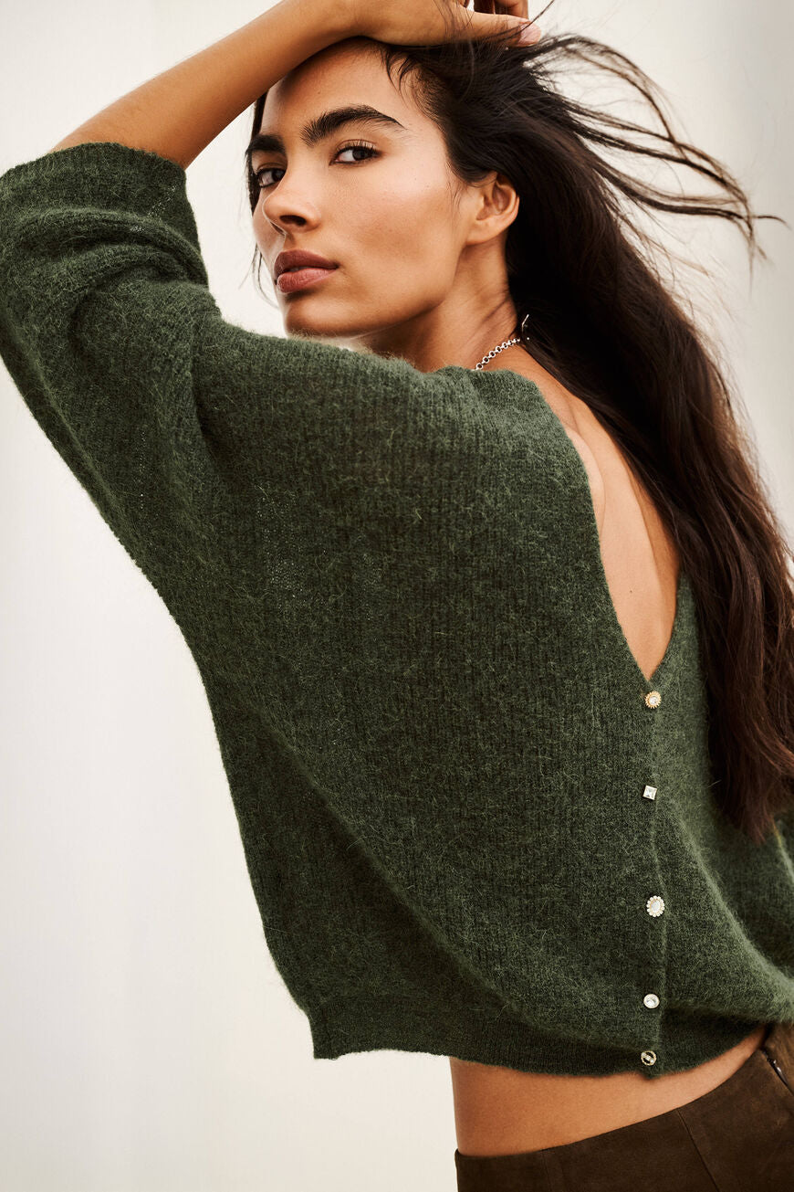 Isaac Knit Cardigan. Kaki