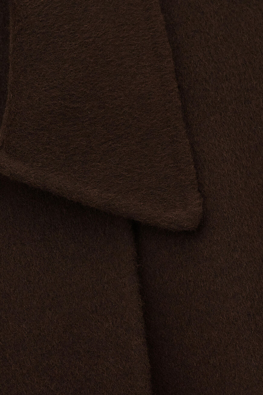 Kam Coat. Chocolate