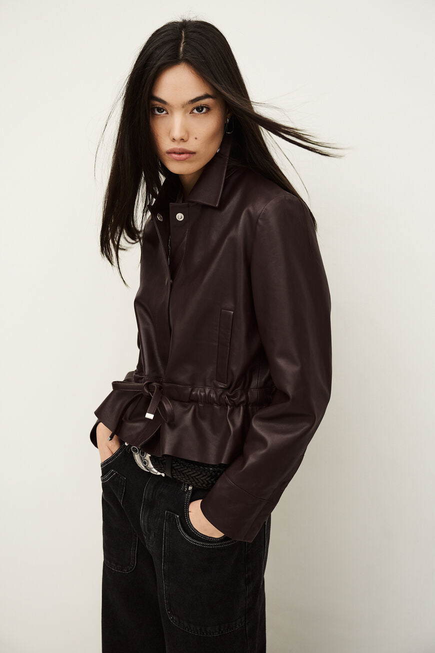 Manita Cropped Leather Jacket. Prune