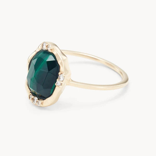 malachite diamond mood ring in 14k solid gold