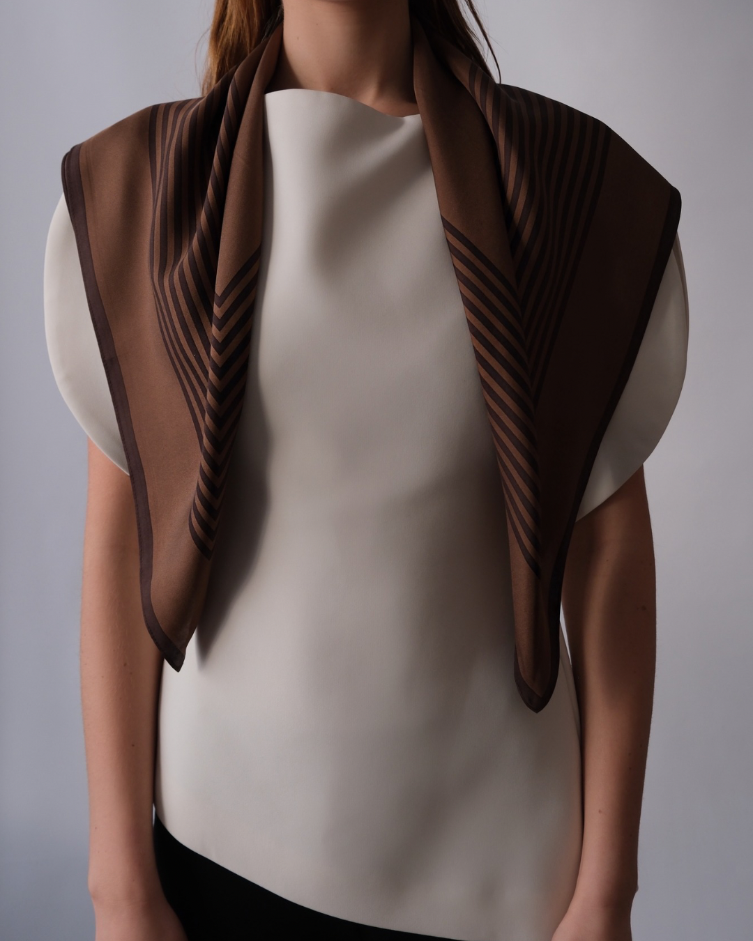 STRIPED SCARF | BROWN | 80 CM
