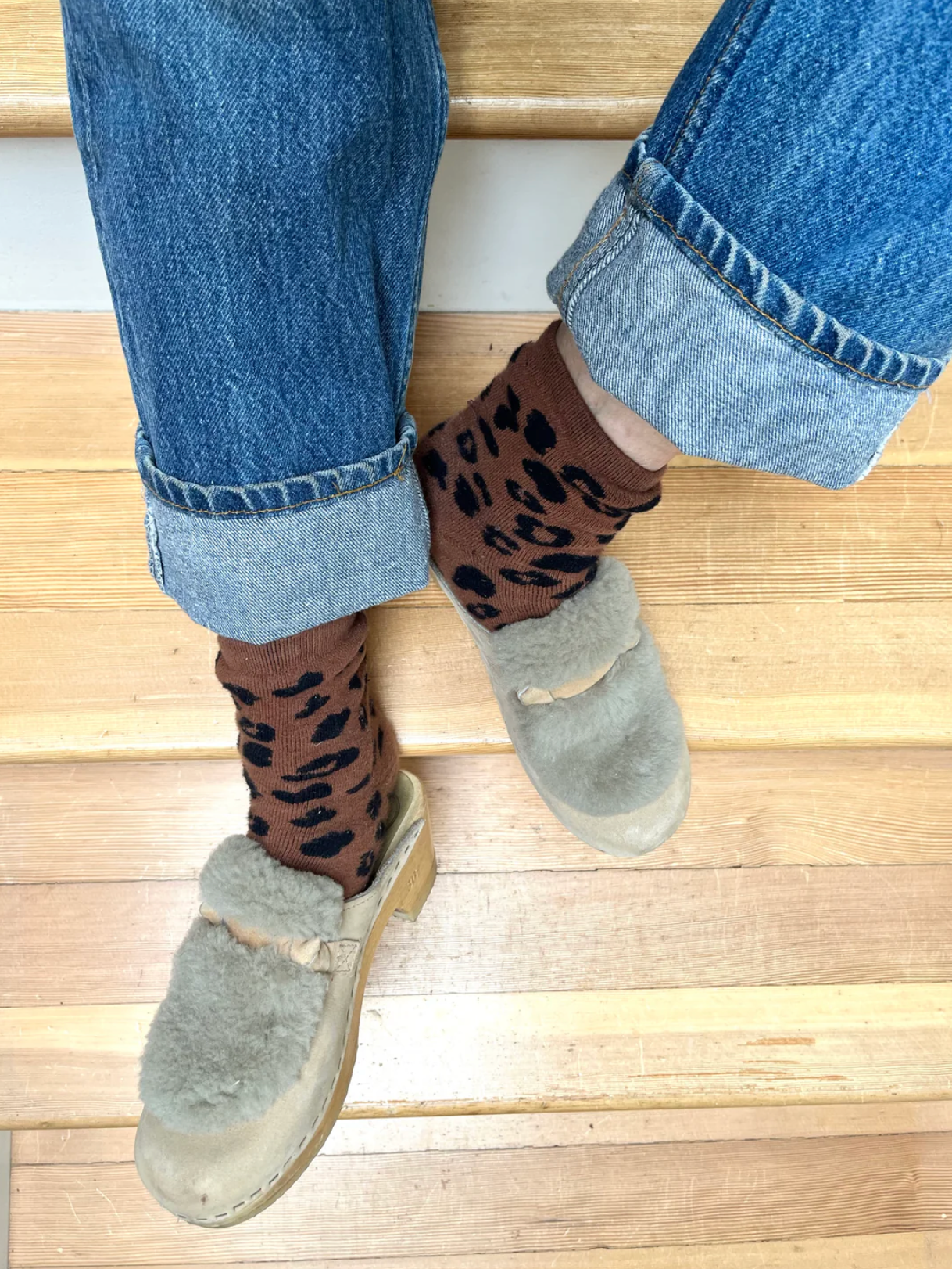 Leopard Socks in Cocoa