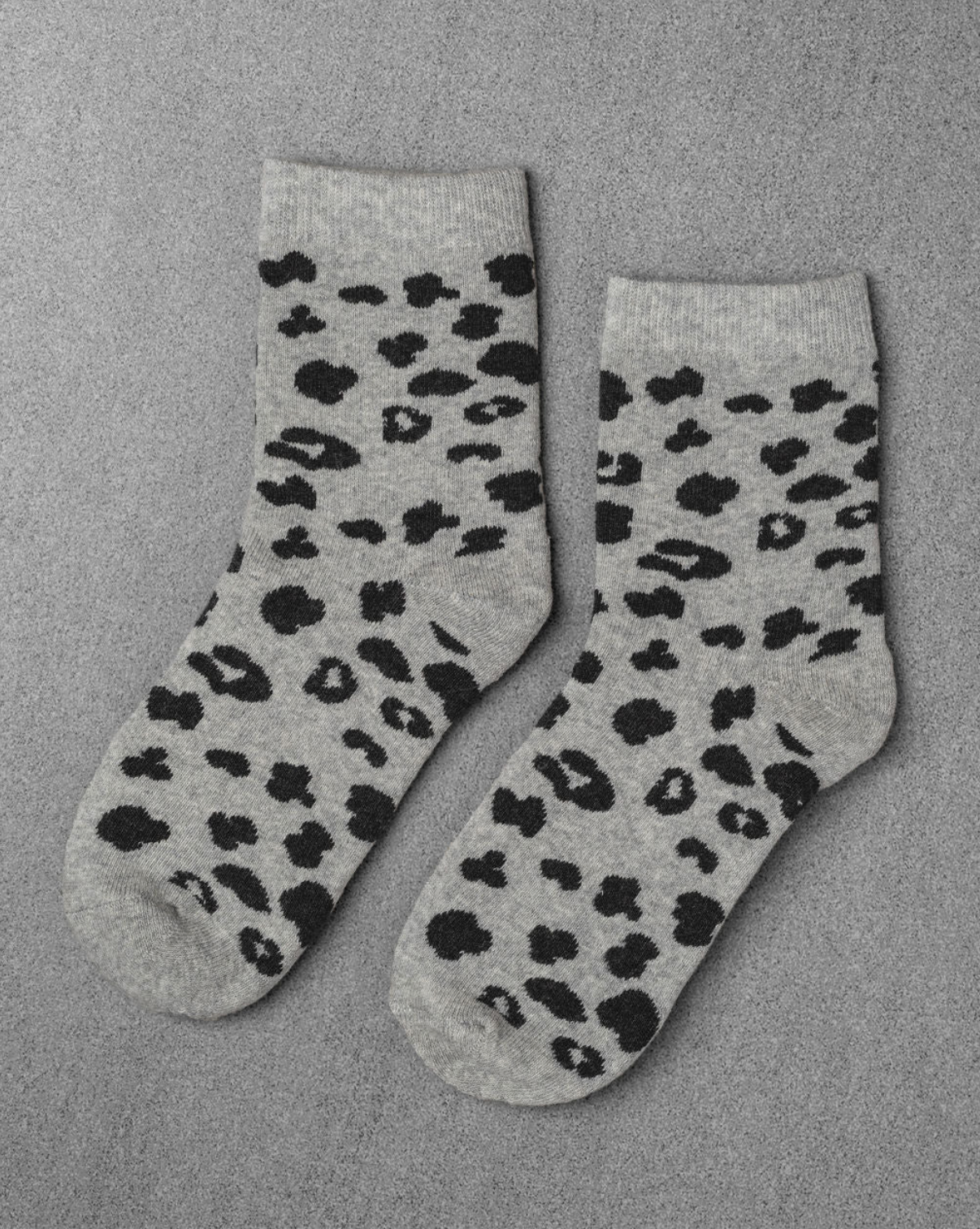 Leopard Socks in Heather Grey