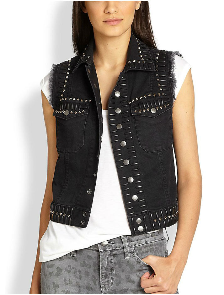 The Sleeveless Snap Jacket